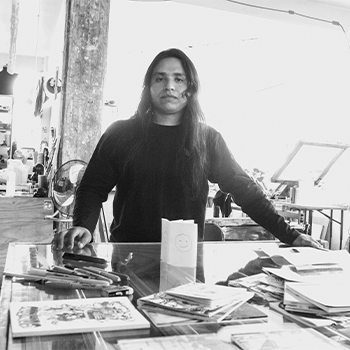 Atardeser_Dwsk_Banana_Contemporary